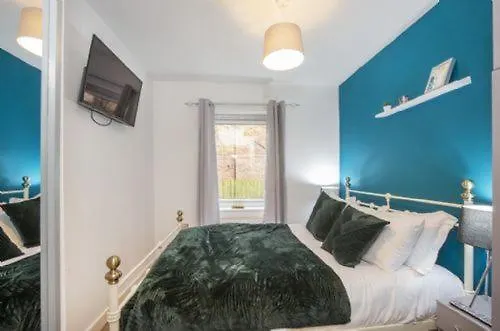 1 Liber House With Free Onsite Parking York